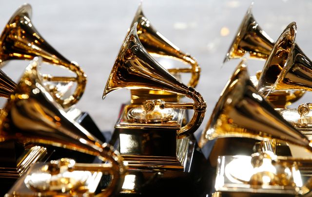 米音楽界で最高の栄誉とされるグラミー賞の主催団体は5日、今年の授賞式を当初予定の1月31日から3月14日に延期すると発表した。写真は受賞のトロフィー。米ニューヨークで2018年1月撮影