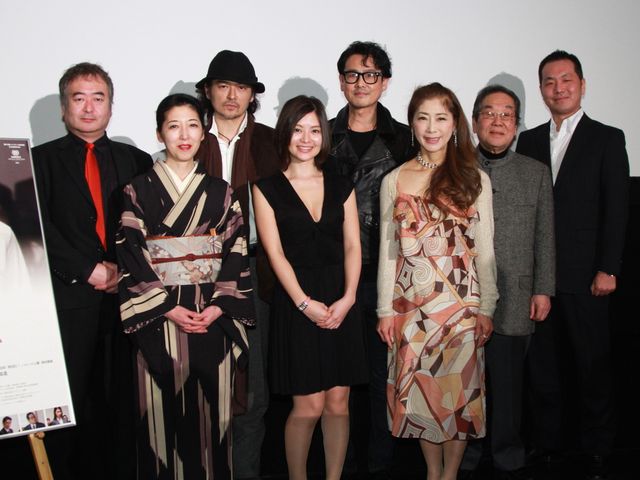 毒舌で話題の吉野紗香も登壇!映画『ゼウスの法廷』初日舞台あいさつフォトギャラリー