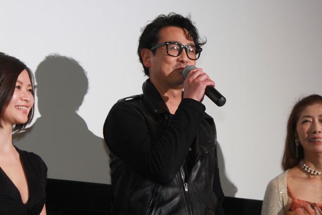 毒舌で話題の吉野紗香も登壇！映画『ゼウスの法廷』初日舞台あいさつフォトギャラリー（9枚目）