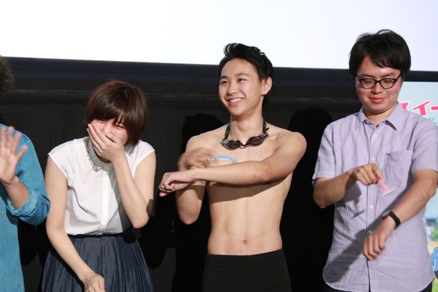 水着姿で登壇！映画『スイートプールサイド』初日舞台あいさつフォトギャラリー（8枚目）
