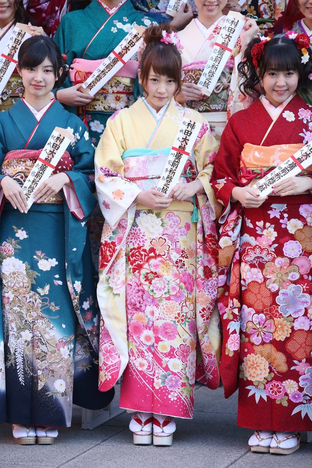 AKB48川栄李奈、新成人を迎えるも、今年もおバカキャラ健在で　画像ギャラリー（3枚目）