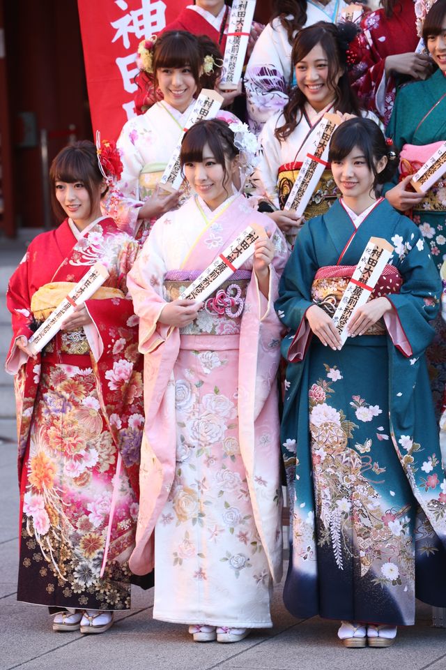 AKB48川栄李奈、新成人を迎えるも、今年もおバカキャラ健在で　画像ギャラリー（5枚目）