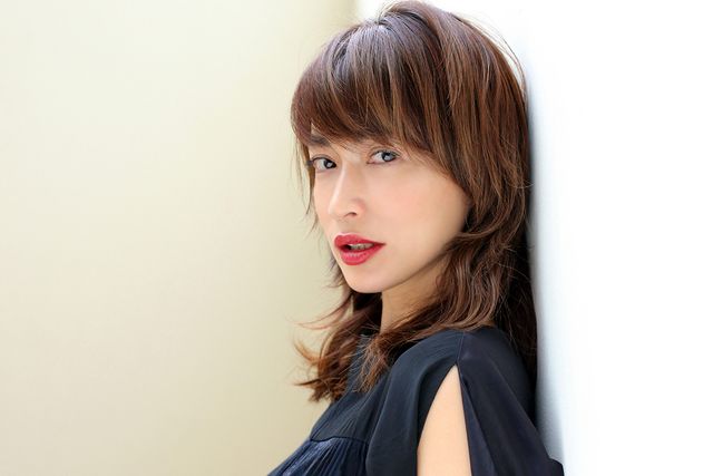 「好きだから女優を続けています」という長谷川京子 - 写真：高野広美
