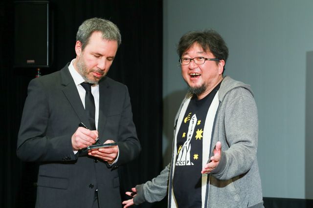 樋口真嗣、『ブレードランナー』続編監督にサインをガチおねだり！フォトギャラリー（3枚目）
