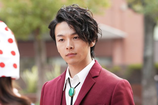 「美食探偵　明智五郎」中村倫也の美麗カット集：フォトギャラリー