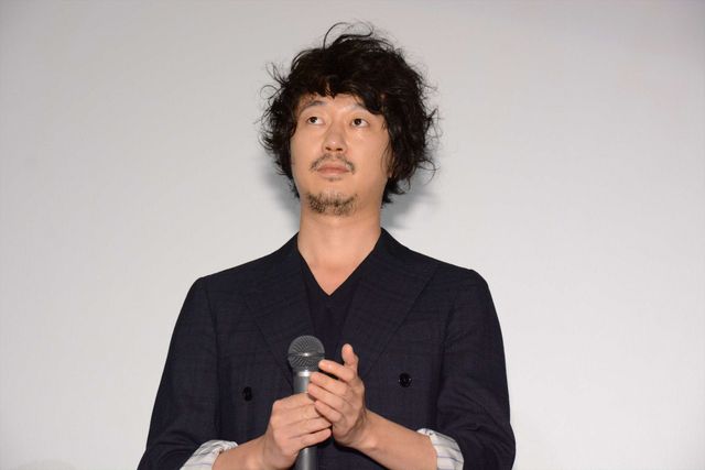 田中麗奈、大胆スリットドレスで登場！三浦友和主演『葛城事件』公開初日フォトギャラリー（9枚目）