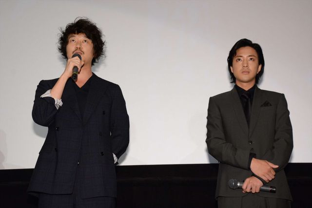 田中麗奈、大胆スリットドレスで登場！三浦友和主演『葛城事件』公開初日フォトギャラリー（10枚目）