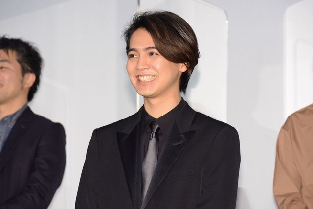 GENERATIONS登壇！『昨日より赤く明日より青く-CINEMA FIGHTERS project-』公開記念舞台あいさつ（4枚目）