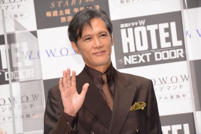 ディーン・フジオカ、黒スーツで「HOTEL -NEXT DOOR-」完成披露へ（12枚目）