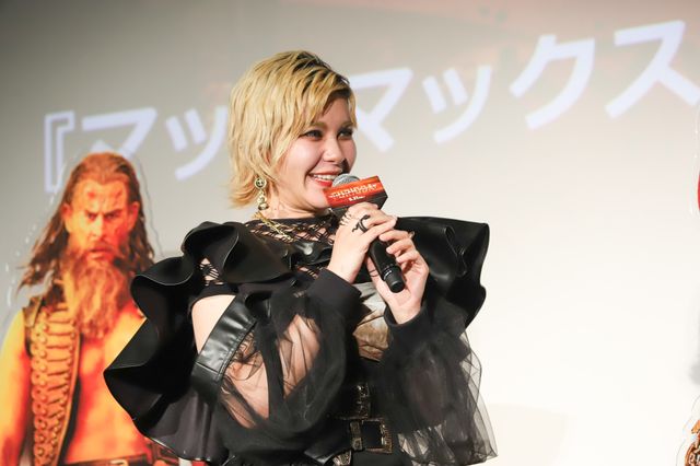 フュリオサ声優・ファイルーズあい、美麗衣装で登場！『マッドマックス：フュリオサ』ジャパンプレミア（4枚目）