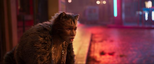 ジュディ・デンチが猫化！映画『キャッツ』場面写真：フォトギャラリー