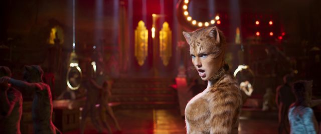 ジュディ・デンチが猫化！映画『キャッツ』場面写真（3枚目）