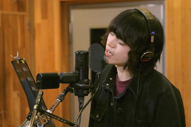 レコーディング中の菅田将暉！ドラマ「トドメの接吻（キス）」の主題歌を担当：フォトギャラリー