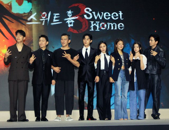 ジニョンも登壇！「Sweet Home －俺と世界の絶望－」シーズン3制作報告会の様子（16枚目）