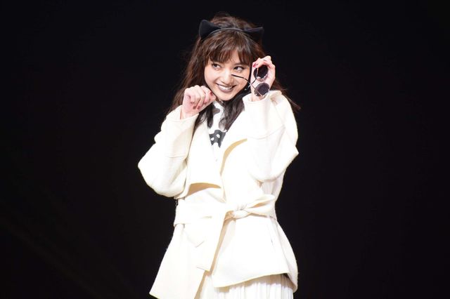 石田ニコル、筧美和子、新川優愛ら人気モデルがコスプレでパレード！　横浜で大規模ハロウィンイベント初開催　画像ギャラリー（6枚目）