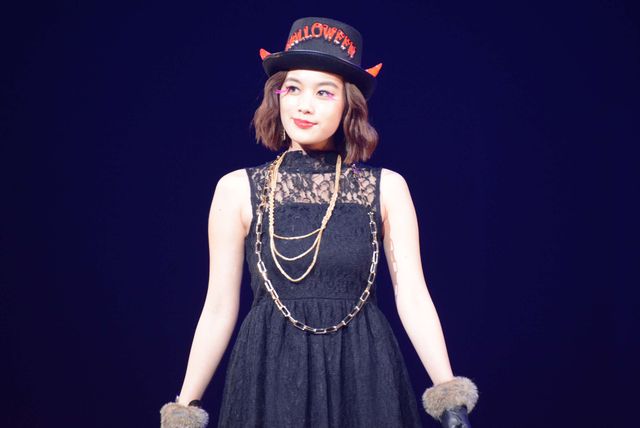 石田ニコル、筧美和子、新川優愛ら人気モデルがコスプレでパレード！　横浜で大規模ハロウィンイベント初開催　画像ギャラリー（22枚目）
