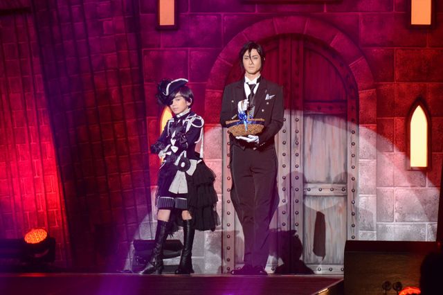 石田ニコル、筧美和子、新川優愛ら人気モデルがコスプレでパレード！　横浜で大規模ハロウィンイベント初開催　画像ギャラリー（32枚目）