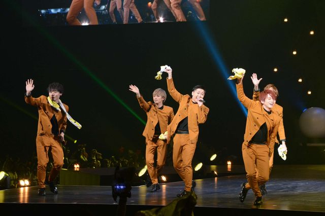 石田ニコル、筧美和子、新川優愛ら人気モデルがコスプレでパレード！　横浜で大規模ハロウィンイベント初開催　画像ギャラリー（62枚目）