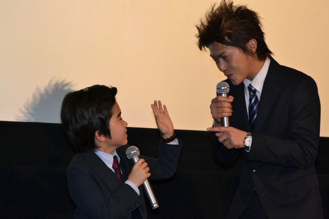 福くん、勝地涼から伝授された下ネタ連発疑惑を「ピー」音で否定!?　画像ギャラリー（3枚目）