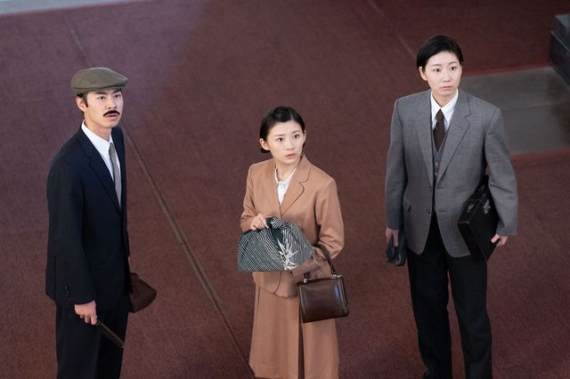 轟（戸塚純貴）の表情が…「虎に翼」第33回の場面写真（2枚目）