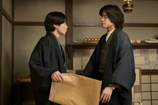 【画像10枚】朝ドラ「風、薫る」りん（見上愛）はツヤ（東野絢香）を支えて…第63回場面写真（8枚目）