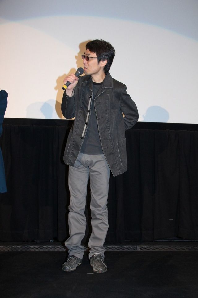 名作ラブストーリーのあのシーンを再現！映画『ジンクス!!!』初日舞台あいさつフォトギャラリー（4枚目）