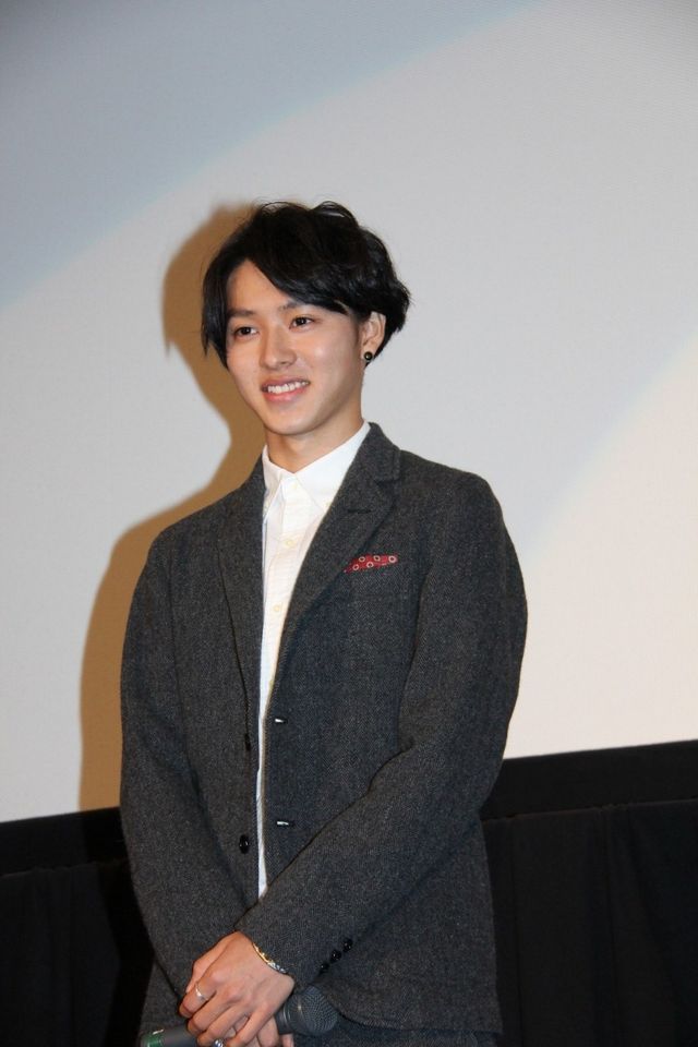 名作ラブストーリーのあのシーンを再現！映画『ジンクス!!!』初日舞台あいさつフォトギャラリー（8枚目）