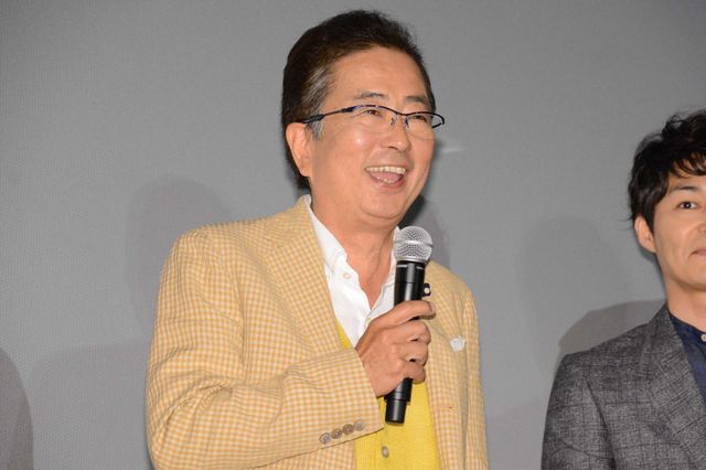 安田顕、しんちゃんと仲良く手をつないで登場！『映画クレヨンしんちゃん　爆睡！　ユメミーワールド大突撃』ギャラリー（10枚目）
