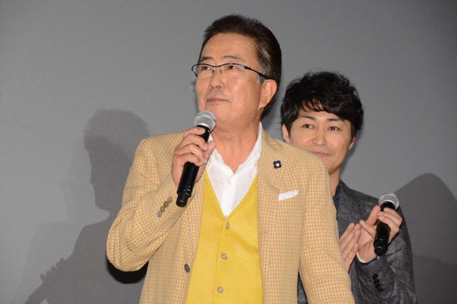 安田顕、しんちゃんと仲良く手をつないで登場！『映画クレヨンしんちゃん　爆睡！　ユメミーワールド大突撃』ギャラリー（17枚目）