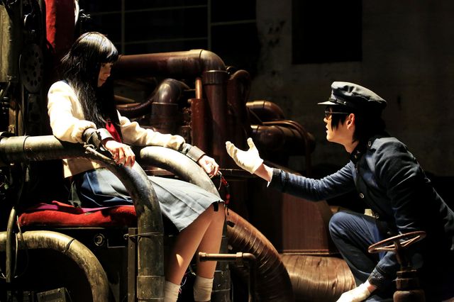 『ライチ☆光クラブ』ジャイボ（間宮祥太朗）のなまめかしい姿！場面写真一挙ギャラリー（3枚目）