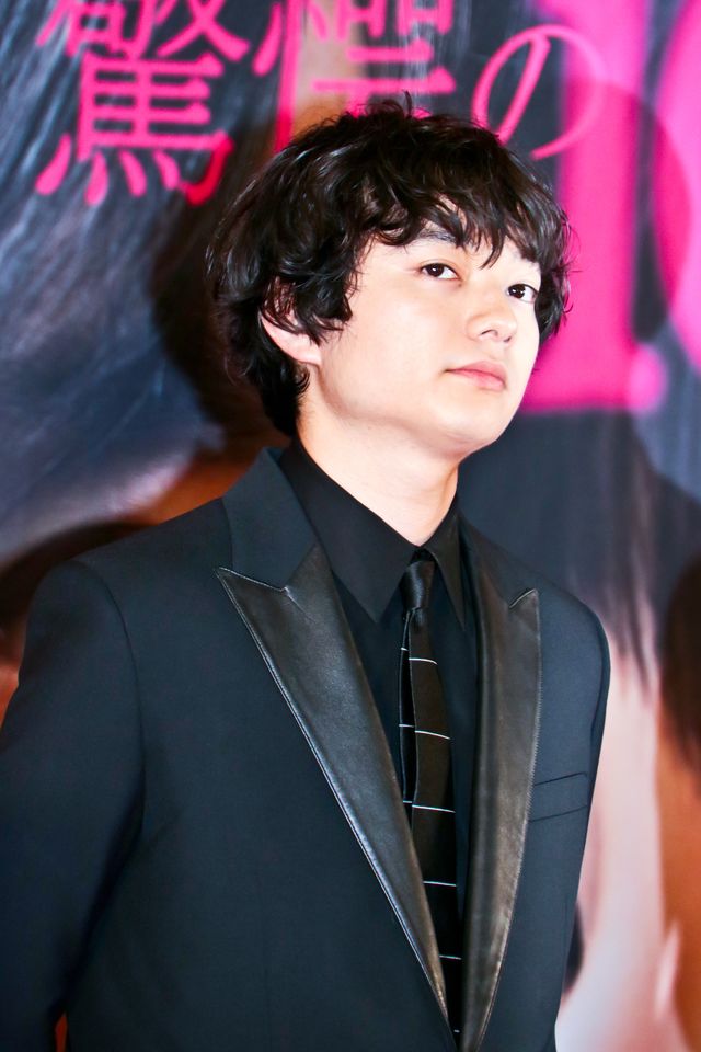 玉森裕太、吉岡里帆、染谷将太ら笑顔で『パラレルワールド・ラブストーリー』完成を報告！（2枚目）