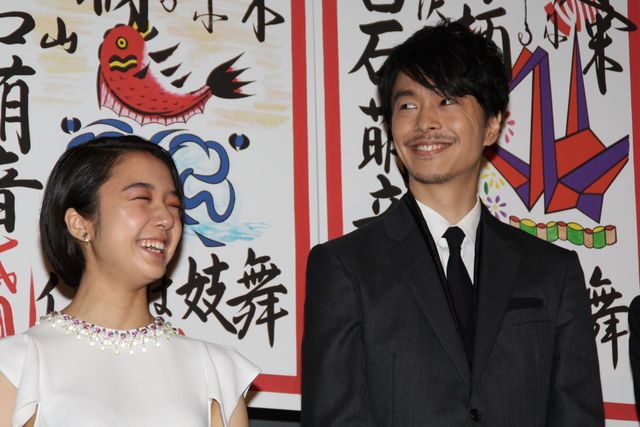 涙、涙の『舞妓はレディ』初日舞台あいさつ！フォトギャラリー：フォトギャラリー