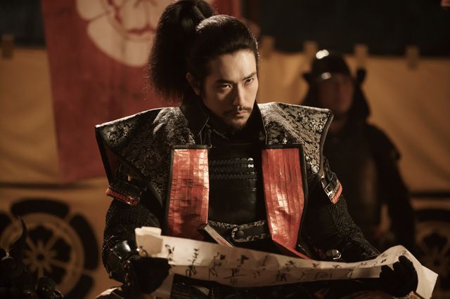 高校生が武士と対峙！『ブレイブ　－群青戦記－』場面写真（6枚目）