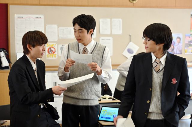 謎の青年（高橋恭平）再び！「御上先生」第5話場面写真（5枚目）