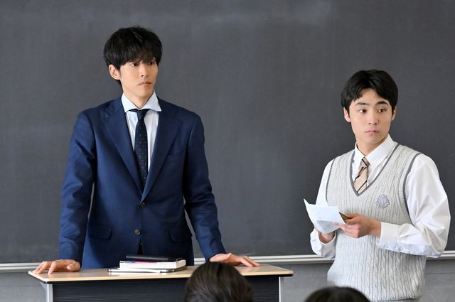 謎の青年（高橋恭平）再び！「御上先生」第5話場面写真（9枚目）