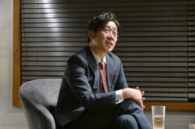 謎の青年（高橋恭平）再び！「御上先生」第5話場面写真（16枚目）