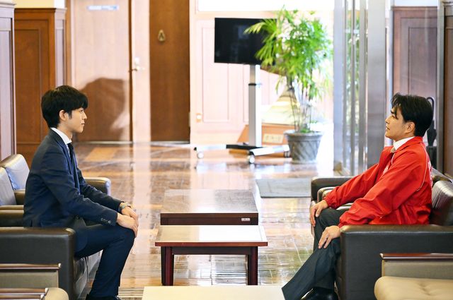 謎の青年（高橋恭平）再び！「御上先生」第5話場面写真（21枚目）