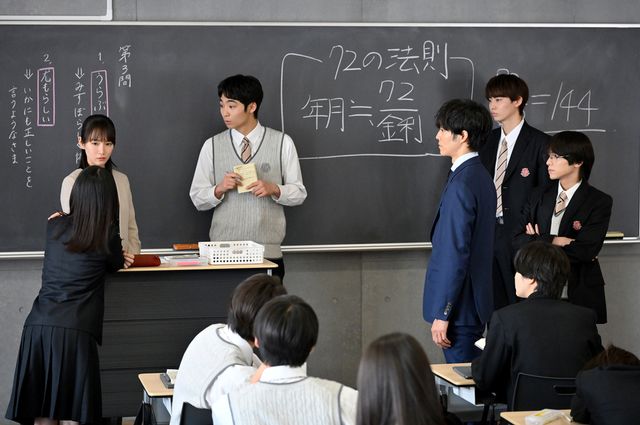 謎の青年（高橋恭平）再び！「御上先生」第5話場面写真（26枚目）