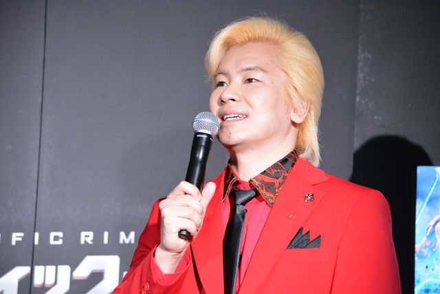 日本だけが制作を許可されたイェーガー！メイプル超合金が声優も！（13枚目）