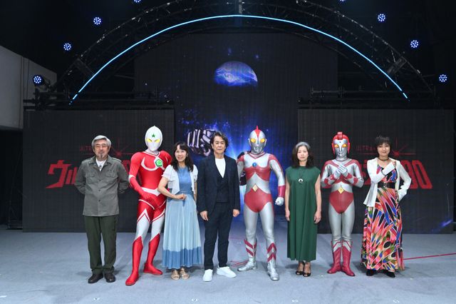 「ザ☆ウルトラマン」「ウルトラマン80」45周年、声優＆キャストがファンと祝福！