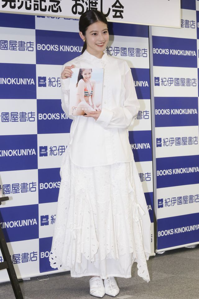 スタイル抜群！今田美桜セカンド写真集「ラストショット」＆刊行記者会見の様子（15枚目）