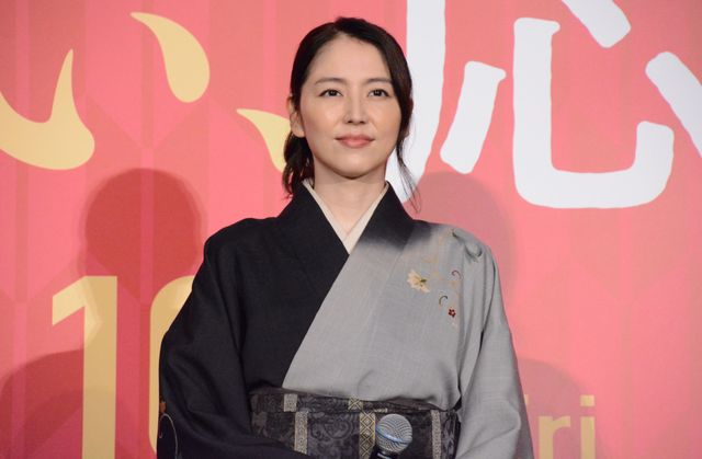 長澤まさみ、カッコ良すぎる和装で永瀬正敏、高橋海人らと『おーい、応為』完成披露上映会舞台挨拶（5枚目）