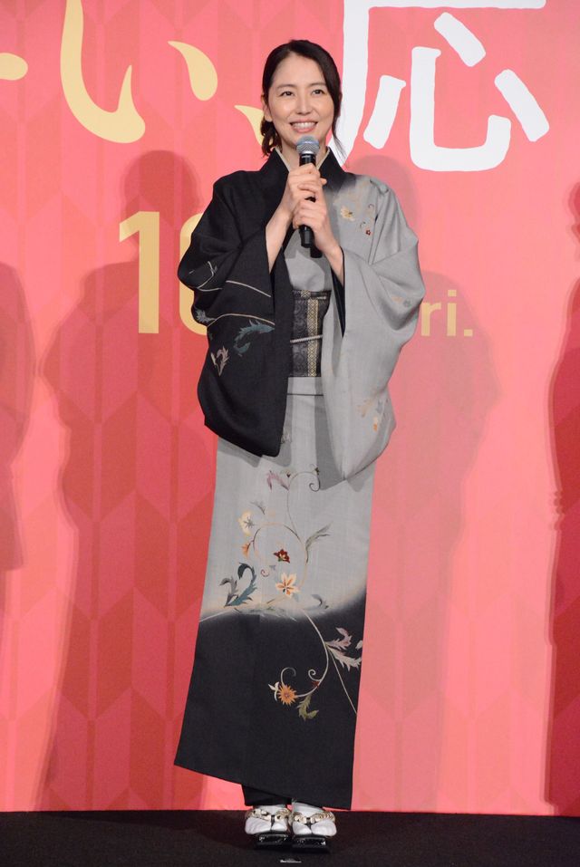 長澤まさみ、カッコ良すぎる和装で永瀬正敏、高橋海人らと『おーい、応為』完成披露上映会舞台挨拶（7枚目）