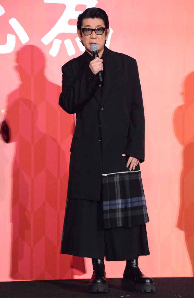 長澤まさみ、カッコ良すぎる和装で永瀬正敏、高橋海人らと『おーい、応為』完成披露上映会舞台挨拶（8枚目）