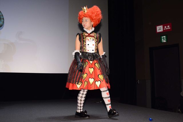 深田恭子、まるでフェアリー！　純白ドレス姿でファンを魅了　画像ギャラリー（27枚目）