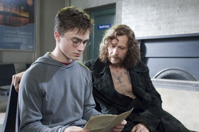 ゲイリー・オールドマンが演じた『ハリー・ポッター』シリーズのシリウス・ブラック：フォトギャラリー