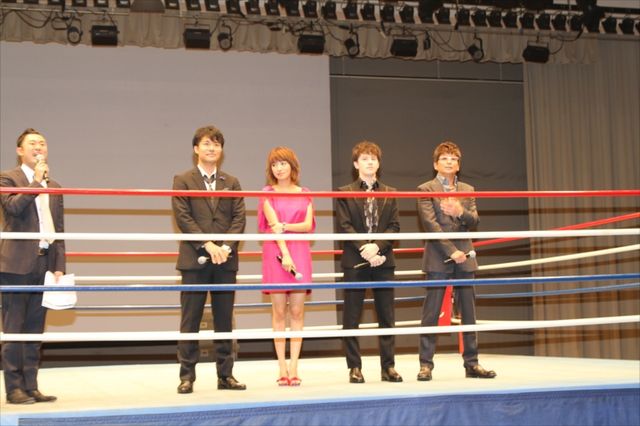 タイガーマスクも参上！映画『タイガーマスク』試写会フォトギャラリー（2枚目）