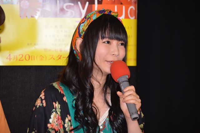 佐々木希、オレンジのワンピース姿で登場！ドラマ「デイジー・ラック」試写会（13枚目）