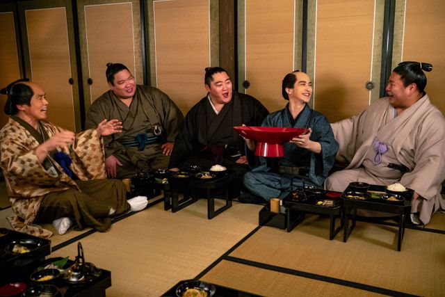 「べらぼう」若元春関・遠藤関・錦木関＜本人写真＆場面写真＞：フォトギャラリー