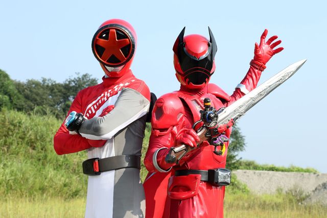 2大スーパー戦隊が夢の共演！